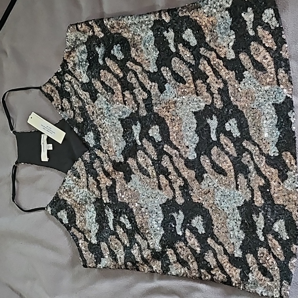 NWT Sequin tanktop black and taupe Large